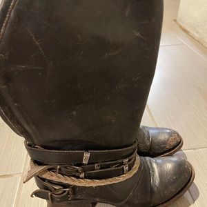 Woman’s Freebird boots